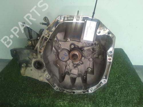 gearbox-renault-clio-iii-br01-cr01-2005-2006-2007-2008-2009-2010-2011-2012-2013-2014-31945190 main image