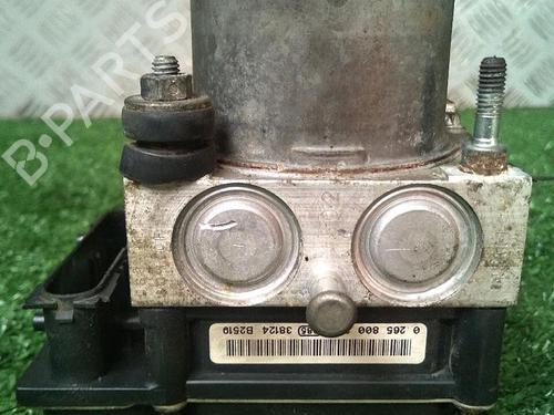 ABS Bremseaggregat RENAULT CLIO II (BB_, CB_) 1.5 dCi (B/CB07) (65 hp) 30073561