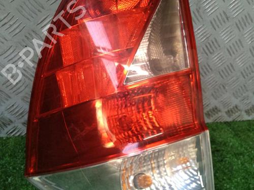 Used Right taillight HONDA FR-V (BE) 2.2 i CTDi (BE5) (140 hp) 12229037