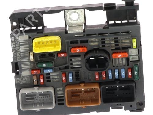 Fuse box PEUGEOT 308 I (4A_, 4C_) 1.6 HDi | BP31296423E1