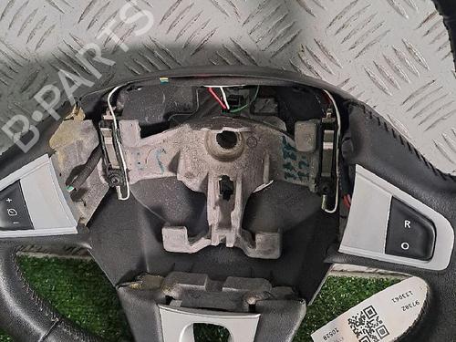 Used Steering wheel RENAULT GRAND SCÉNIC III (JZ0/1_) 1.6 dCi (JZ00, JZ12) (130 hp) 29946843