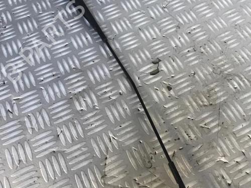 Used Front windshield wiper arm Front windshield wiper arm FORD FIESTA VI (CB1, CCN) 1.4 TDCi (68 hp) 30074473 30074473