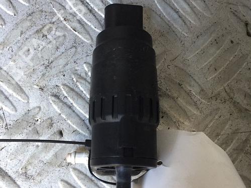 Washer pump VW TOURAN (5T1) 1.6 TDI | BP30070544E24 - Image 4