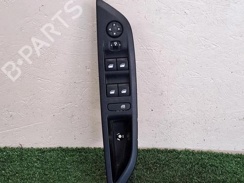 Used Left front window switch Left front window switch PEUGEOT 208 II (UB_, UP_, UW_, UJ_) 1.5 BlueHDI 100 (102 hp) 37729957 37729957