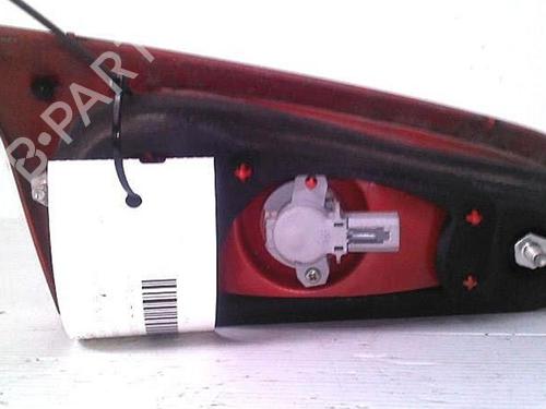 Used Right tailgate light ALFA ROMEO 147 (937_) 1.9 JTDM 16V (937.AXN1B, 937.BXN1B) (150 hp) 30075323