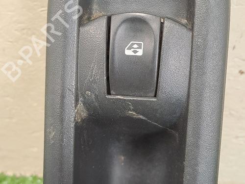 Right front window switch RENAULT CLIO III (BR0/1, CR0/1) 1.5 dCi | BP30065723I26