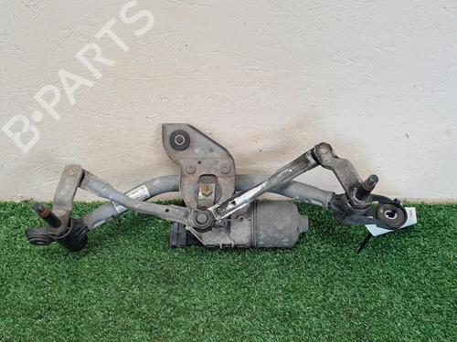 Front wiper motor RENAULT TWINGO II (CN0_) 1.5 dCi (CN0E) | BP26535663M29 