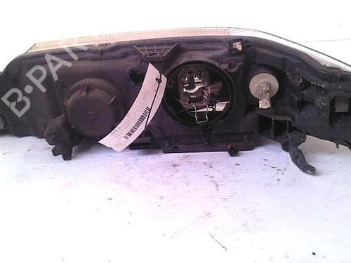 Scheinwerfer rechts für RENAULT LAGUNA II (BG0/1_) 1.9 dCi (BG08, BG0G) (120 hp) 30075325