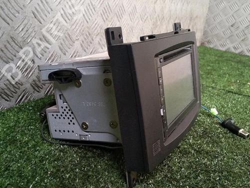 Used Radio MERCEDES-BENZ B-CLASS Sports Tourer (W245) B 180 CDI (245.207) (109 hp) 30072302