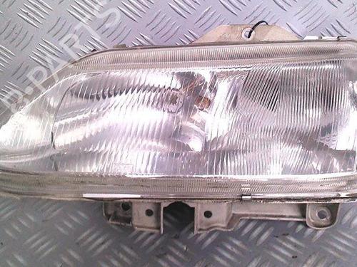 Used Left headlight RENAULT ESPACE III (JE0_) 2.0 (JE0A) (114 hp) 30065380