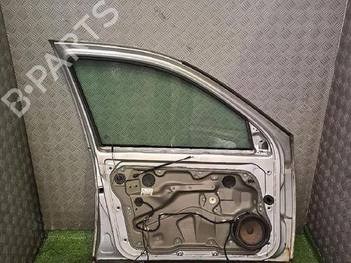 Used Left front door Left front door VW BORA I (1J2) 1.9 TDI (101 hp) 30077236 30077236