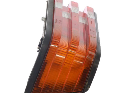 Used Right taillight Right taillight MERCEDES-BENZ 190 (W201) E 2.0 (201.024) (122 hp) 33413363 33413363
