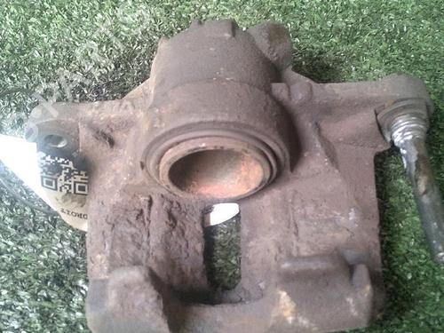 Used Right front brake caliper PEUGEOT 206 Hatchback (2A/C) 1.1 i (60 hp) 29949967