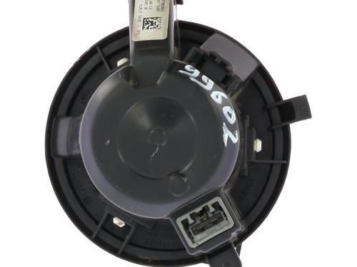 Heater blower motor RENAULT TWINGO III (BCM_, BCA_) 1.0 SCe 70 | BP30934897M62 - Image 4