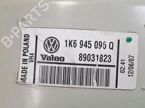 Right taillight VW GOLF V (1K1) 2.0 TDI | BP37729908C35 - Image 2