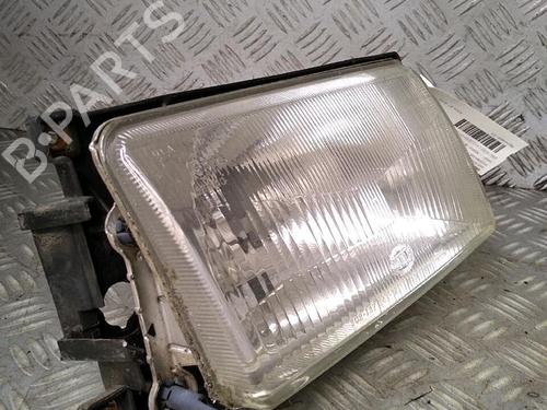 Used Right headlight Right headlight VW POLO II (86C, 80) 1.0 (45 hp) 30064891 30064891
