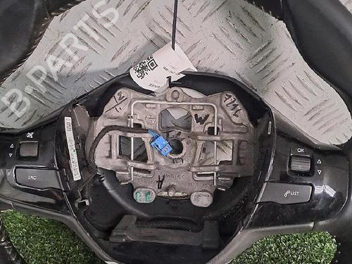 Used Steering wheel PEUGEOT 308 II (LB_, LP_, LW_, LH_, L3_) 1.6 HDi (92 hp) 29946852
