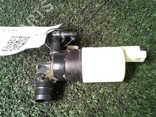 Used Washer pump Washer pump PEUGEOT 308 I (4A_, 4C_) 1.6 HDi (90 hp) 30076218 30076218