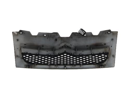 Used Grille Grille 39625676 39625676
