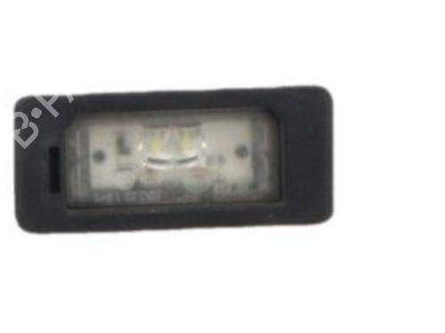 Éclairage de plaque d'immatriculation Éclairage de plaque d'immatriculation BMW X1 (F48) sDrive 18 d (150 hp) 36259117 36259117