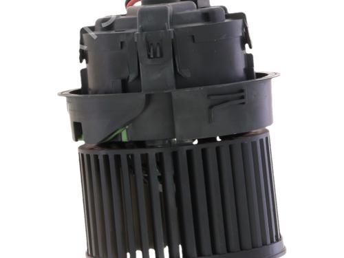 Heater blower motor CITROËN C3 III (SX) 1.2 PureTech 82 | BP37731024M62 - Image 3