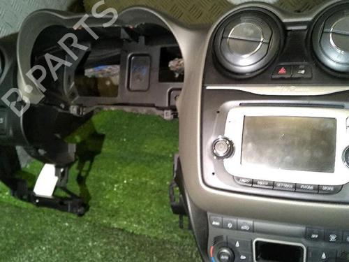 Tableau de bord ALFA ROMEO MITO (955_) 1.3 MultiJet (955AXT1A) (84 hp) 30066530