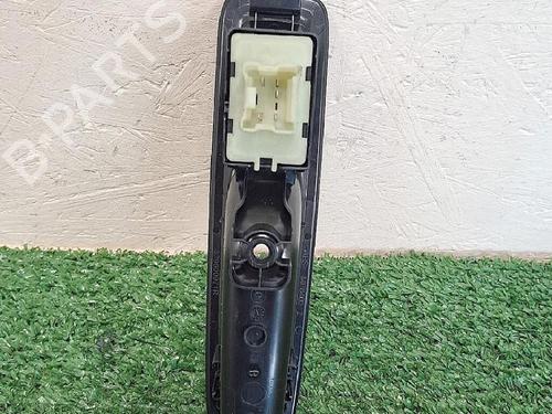 Right front window switch DACIA SANDERO III 1.0 TCe 90 | BP30063979I26 - Image 2