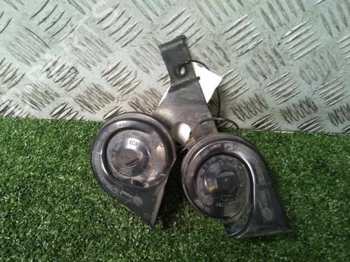 Used Horn Horn PEUGEOT 3008 I MPV (0U_) 1.6 HDi (112 hp) 29951353 29951353
