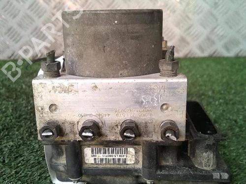 Used ABS pump ABS pump PEUGEOT 107 (PM_, PN_) 1.0 (68 hp) 30074203 30074203