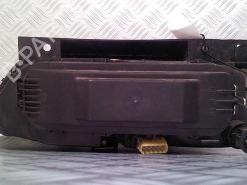 Faro derecho CITROËN XANTIA (X1_, X2_) 1.9 Turbo D (90 hp) 30065400