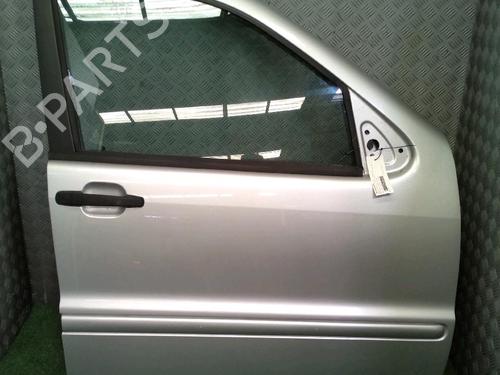 Used Right front door MERCEDES-BENZ M-CLASS (W163) ML 270 CDI (163.113) (163 hp) 13886500