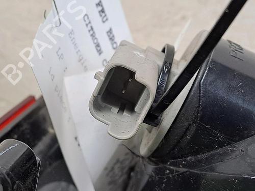 Used Rear fog light CITROËN C3 Picasso (SH_) 1.4 VTi 95 (SH8FSC, SH8FP0, SH8FP6) (95 hp) 30068311