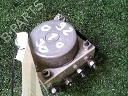 Used ABS pump RENAULT CLIO III Grandtour (KR0/1_) 1.2 16V (KR0P) (101 hp) 13885391