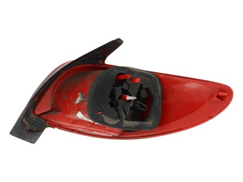 Used Left taillight Left taillight PEUGEOT 206+ (2L_, 2M_) 1.4 i (73 hp) 36441320 36441320