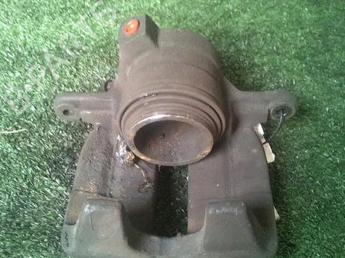 Used Right front brake caliper MERCEDES-BENZ C-CLASS (W203) C 220 CDI (203.006, 203.008) (143 hp) 29949846