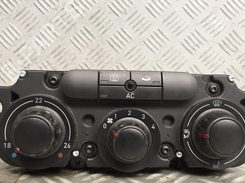 AC Styreenhet / Manøvreringsenhet SEAT ALTEA (5P1) 1.9 TDI (105 hp) 30069610