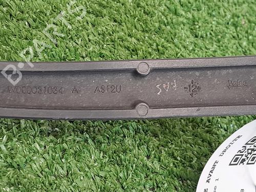 Front windshield wiper arm RENAULT CLIO IV (BH_) 1.5 dCi 90 | BP26174694C143 
