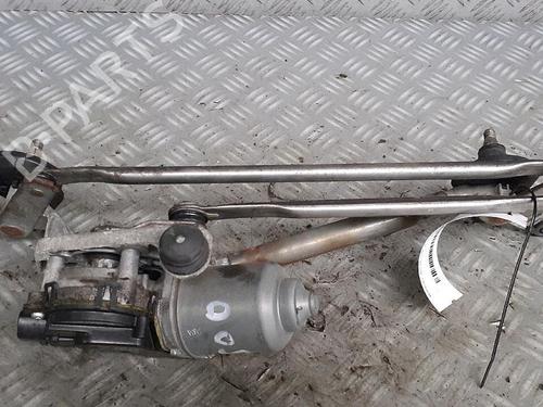 Front wiper motor TOYOTA YARIS (_P9_) 1.4 D-4D (NLP90_, NLP90R) | BP30072614M29