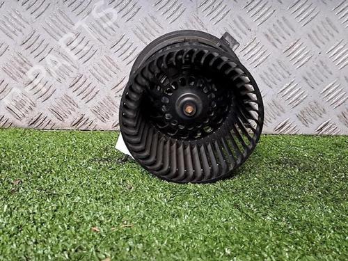 Varmeblæser PEUGEOT 208 I (CA_, CC_) 1.2 VTi 68 / PureTech 68 (68 hp) 30076996