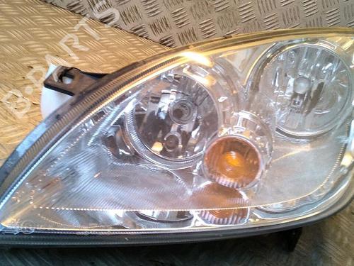 Used Left headlight MITSUBISHI COLT VI (Z3_A, Z2_A) 1.5 DI-D (Z39A) (95 hp) 29947536