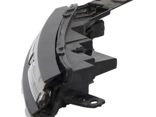 Used Right daytime light Right daytime light CITROËN C5 AIRCROSS (A_) 2.0 BlueHDi 180 (AJEHZR) (177 hp) 40246287 40246287