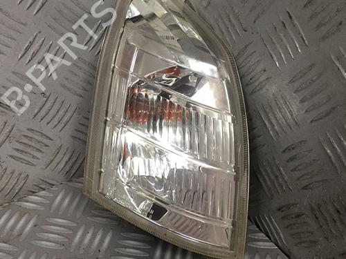Used Right front indicator NISSAN X-TRAIL I (T30) 2.2 Di 4x4 (114 hp) 30065057