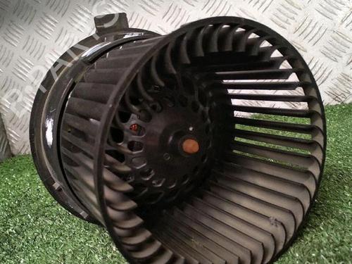 Heater blower motor PEUGEOT 208 I (CA_, CC_) 1.4 HDi | BP29952929M62 