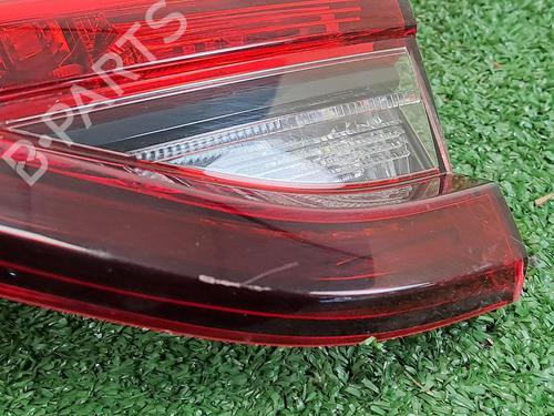 right-tailgate-light-renault-clio-v-b7_-2019-37730015 main image