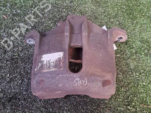 Used Right front brake caliper CITROËN C3 Picasso (SH_) 1.4 VTi 95 (SH8FSC, SH8FP0, SH8FP6) (95 hp) 22629813