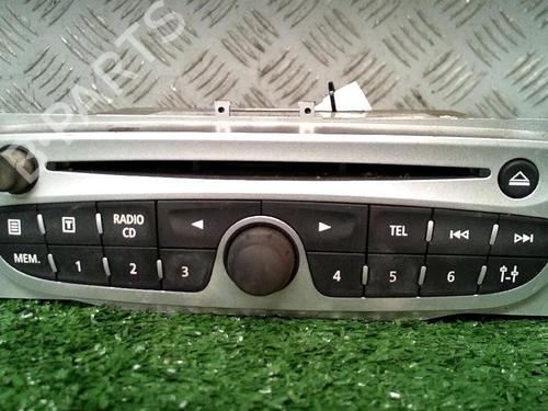 Bilradio RENAULT MEGANE III Hatchback (BZ0/1_, B3_) 1.5 dCi (86 hp) 29951700