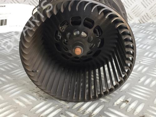 Used Heater blower motor PEUGEOT 108 1.2 (82 hp) 21635254