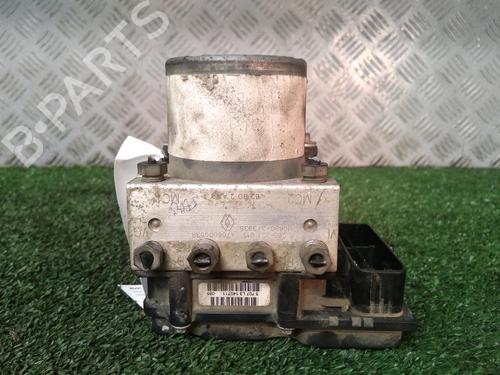 Used ABS pump RENAULT MASTER III Van (FV) 2.3 dCi 125 FWD (FV0C, FV0D, FV0G, FV0H, FV0J, FV0K) (125 hp) 17162361