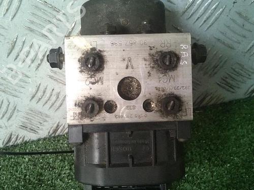 Used ABS pump VOLVO V40 Estate (645) 1.9 DI (115 hp) 29952759