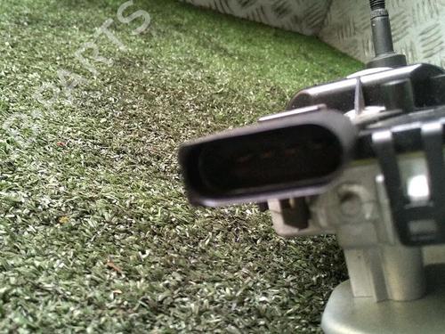Front wiper motor PEUGEOT 2008 I (CU_) 1.6 BlueHDi 100 | BP30072769M29 - Image 10